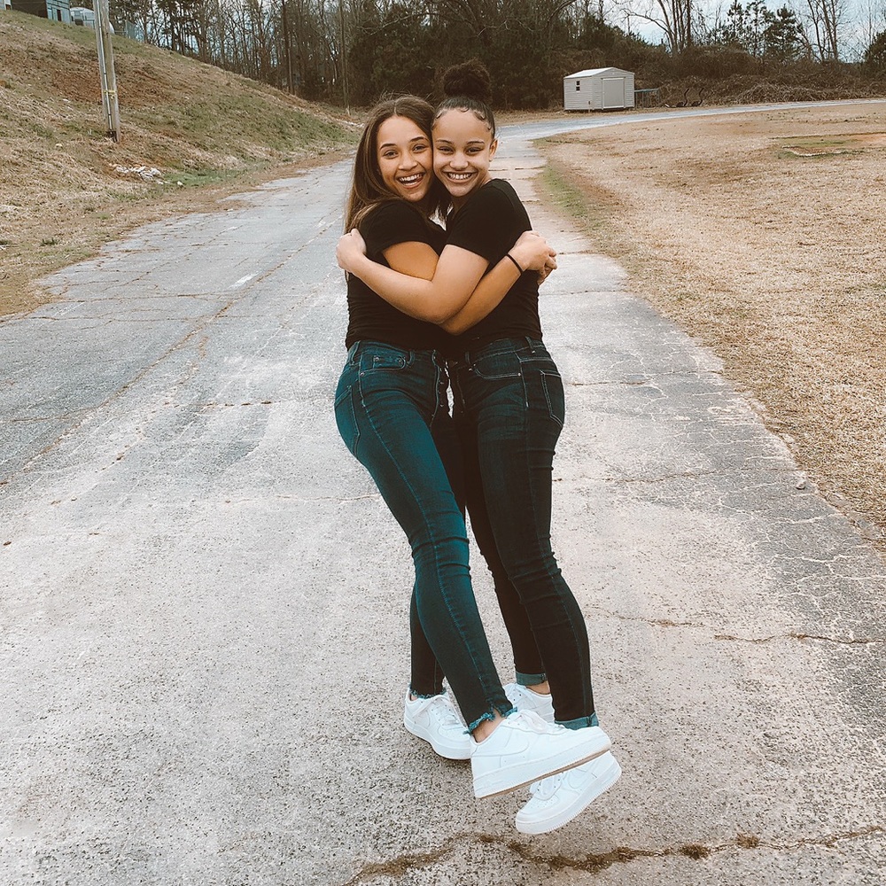 Meet your Posher, Madi